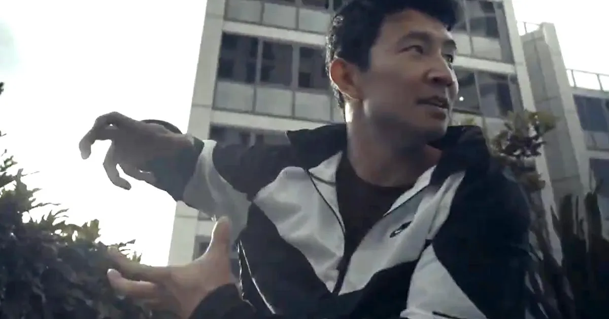 Simu Liu สุดปลื้มน้ำตาซึมในบท Shang-Chi แอบสปอยชุดใหม่ซิปจะเยอะไปไหน