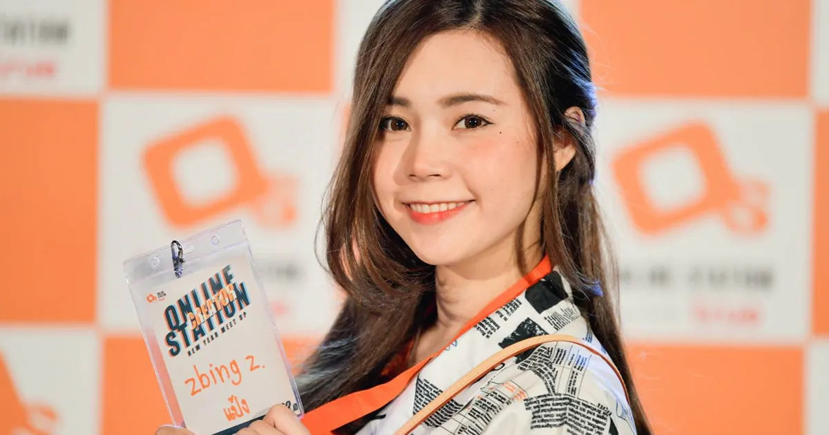 "พี่แป้ง" zbing z. คว้าอันดับ 3 ใน 10 อันดับครีเอเตอร์ยอดนิยมบน YouTube ปี 2020
