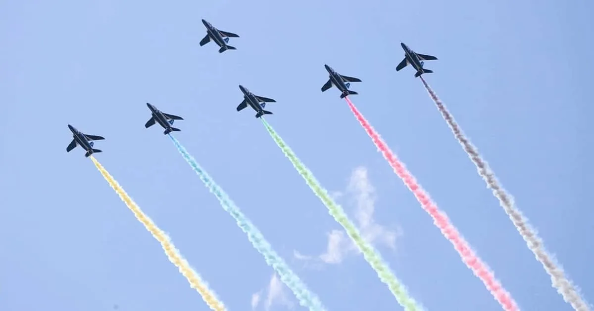 ชมภาพสุดตื่นตาของกองบิน Blue Impulse ในพิธีเปิดโอลิมปิก 2020