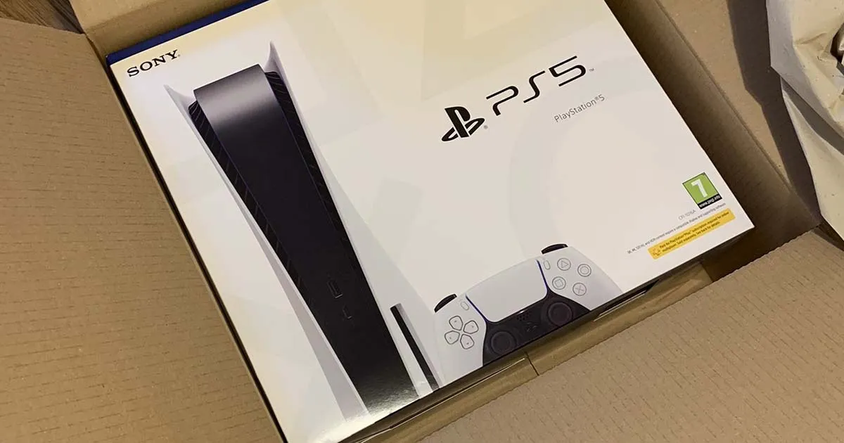 ร้านค้าเกมในญี่ปุ่นออกไอเดียงัดพวก Resell ด้วยการเขียนชื่อลูกค้าบนกล่อง PS5
