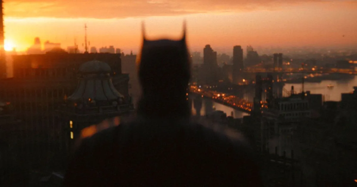 Matt Reeves ปล่อยภาพใหม่ของ The Batman เตรียมพร้อมก่อนปล่อยตัวอย่างใหม่