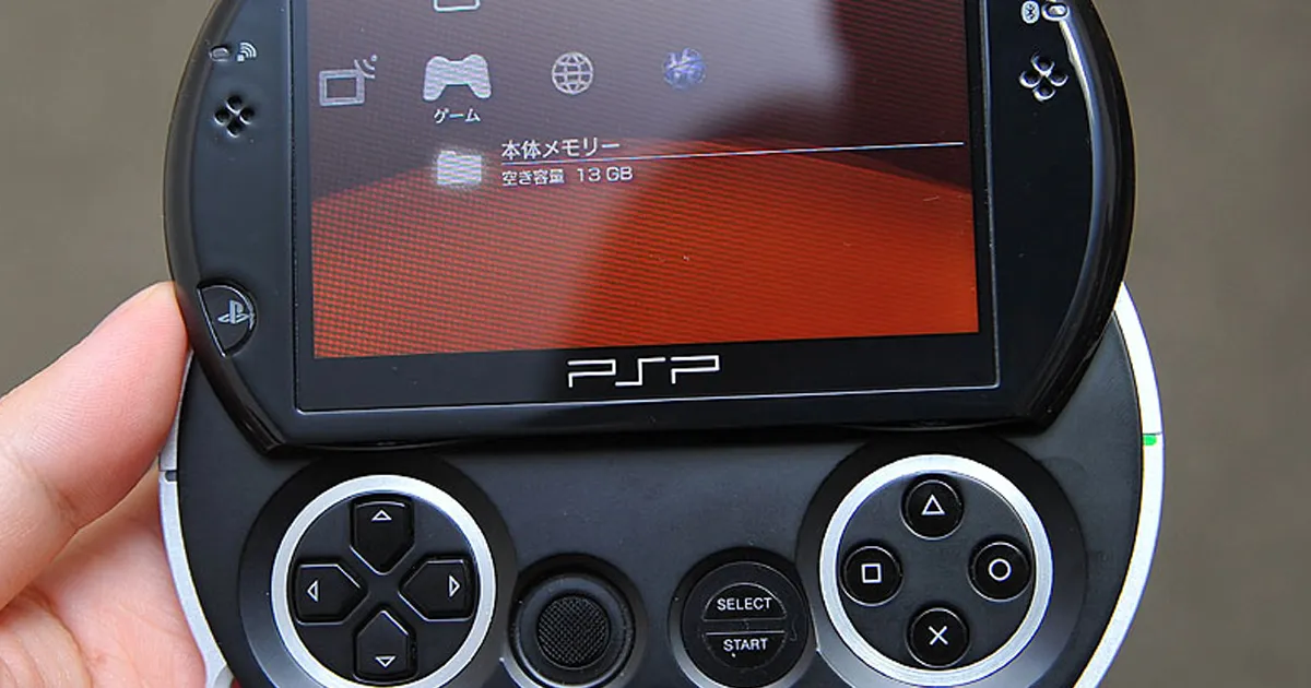 ครบรอบ 12 ปีการวางจำหน่าย PSP go เครื่องเล่นเกมพกพาตัวแรกของ Sony ที่บุกเบิกการดาวน์โหลดเกม