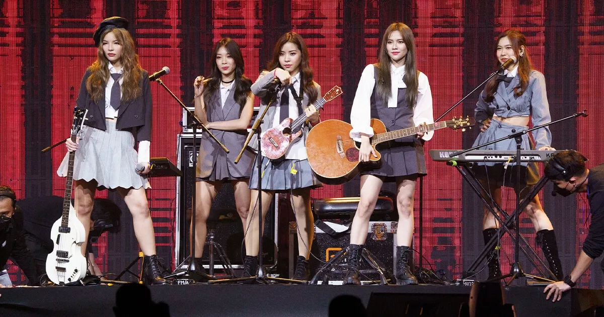 BNK48 Charaline 1st Fanmeet การแสดงสุดประทับใจจาก 5 สาวพี่ใหญ่ของวง