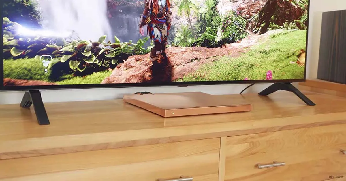 ยูทูบเบอร์หัวใส ลงมือดัดแปลง PS5 ให้เป็นรุ่น Slim แถมนำมาเปิดเล่นได้จริงด้วย