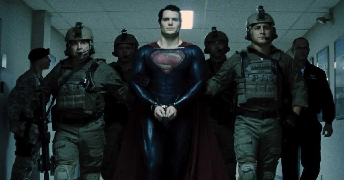 ข่าวลือ! Warner สนสร้าง Man of Steel 2 พร้อมดึง Henry Cavill กลับมารับบท