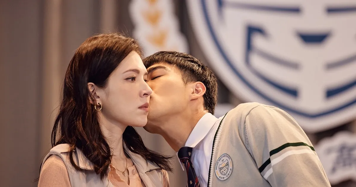 บทเรียนรักต้องห้าม Lesson in Love สตรีมมิ่งพร้อมกัน 11 ธันวาคมนี้ บน iQIYI(อ้ายฉีอี้)