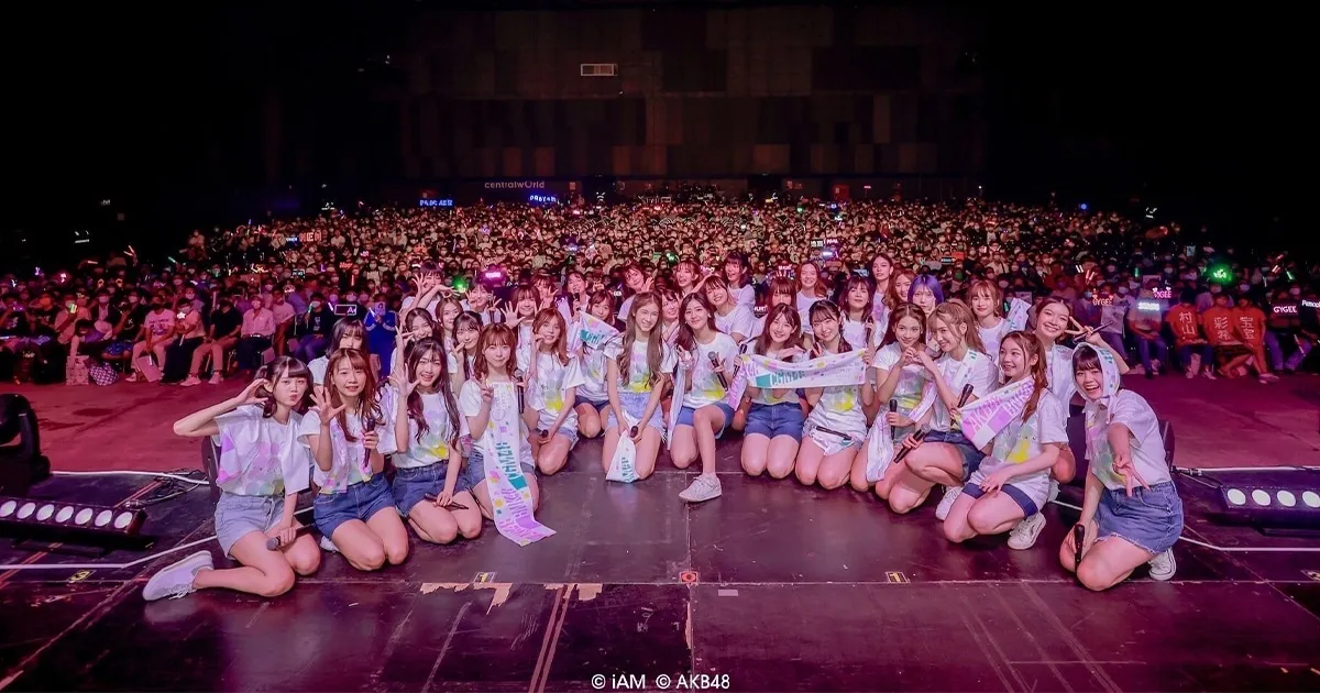 BNK48 แท็ก CGM48 ควงแขน AKB48 โชว์กระหึ่มเวที AKB48 Group CIRCLE JAM 2023!