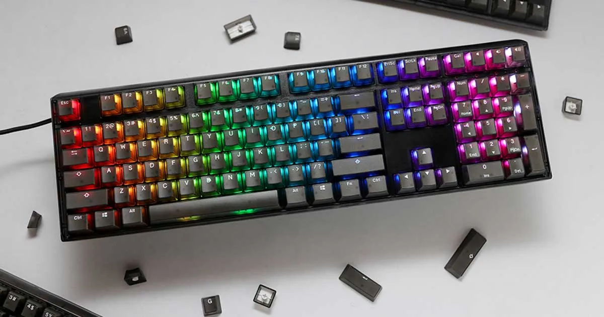 Ducky เปิดตัวคีย์บอร์ด Ducky One 3 Aura ที่มาพร้อมปุ่มกดแบบโปร่งใส