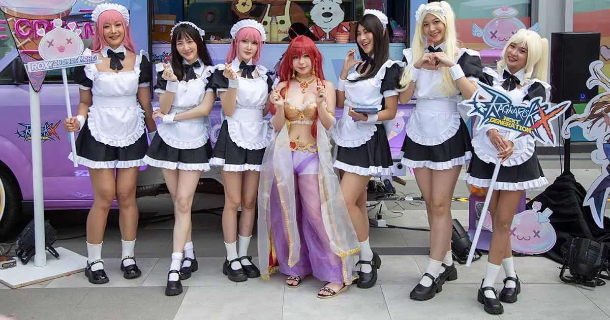 "Ragnarok X: Next Generation" รถบัสสุดพิเศษสำหรับการฉลองครบรอบ 2 ปีได้แล่นผ่านทั้งสามประเทศ งานมีตติ้งออฟไลน์จบลงไปอย่างสวยงาม