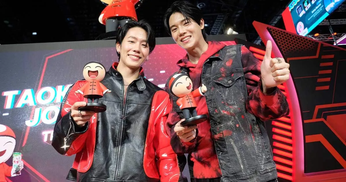 รับชมมินิคอนเสิร์ต และกิจกรรมโฟโต้กรุ๊ปกับ Yin & War คู่จิ้นคิวท์บอยสุดฮอตที่บูธเถ้าแก่น้อย ในงาน Thailand Game Show 2023