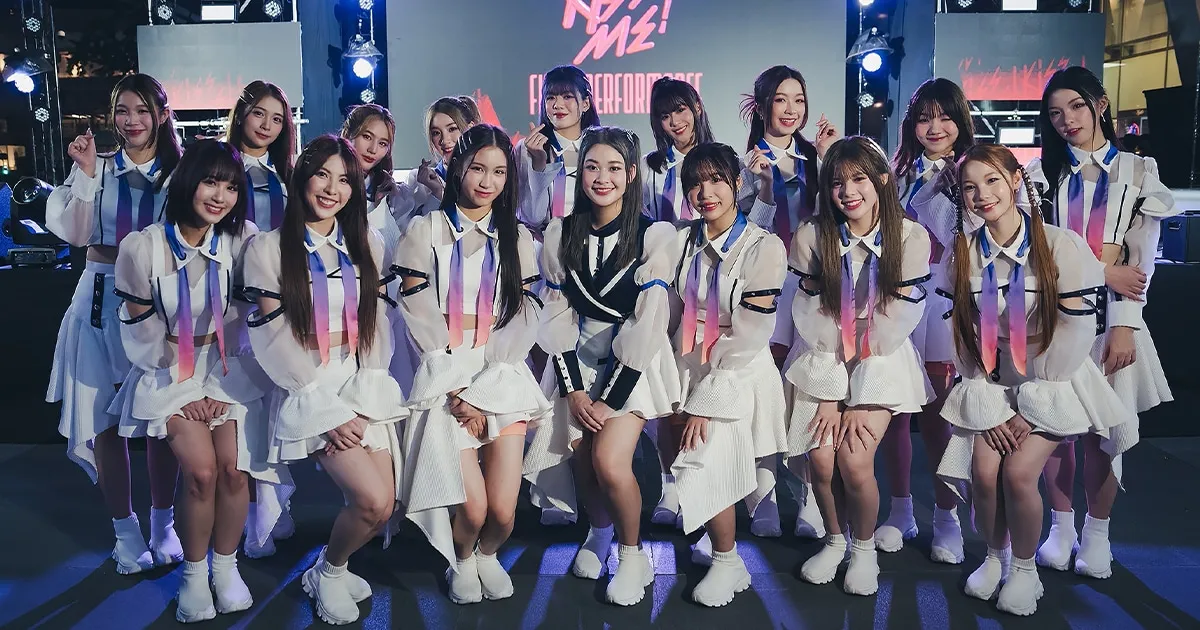 ประมวลภาพงานเปิดตัว Kiss me ซิงเกิล 16 ของ BNK48 ใน Vibe เกาหลี!