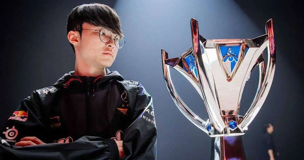 ตำนานของจริง! LEAGUE OF LEGENDS ESPORTS ประกาศต้อนรับ FAKER เข้าสู่ HALL OF LEGENDS คนแรกของโลก!