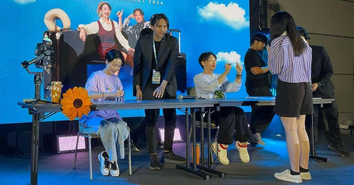 เต็มอิ่มกับภาพบรรยากาศงานแฟนมีตติ้ง Softpomz พบปะชาวจ๊วบจ๊วบ