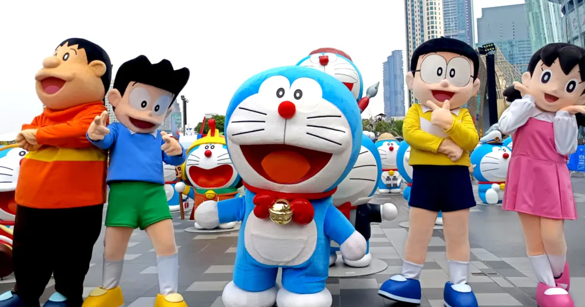 100% DORAEMON&FRIENDS TOUR IN THAILAND พาเปิดประตูสู่นิทรรศการฉลองครบรอบ 90 ปี สุดยิ่งใหญ่ ที่ขนทั้งผลงานต้นฉบับและกองทัพโดราเอมอนมาบุกไอคอนสยาม!
