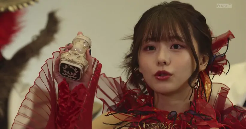 เหล่าสาวกไม่ควรพลาด Aguilera จาก Kamen Rider Revice ถ่ายภาพกราเวียร์ขึ้นปกนิตยสาร