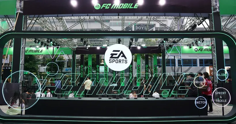 FC Mobile ฉลองรีแบรนด์ จัดงานใหญ่กลางสยามของแจกสุดอลัง!