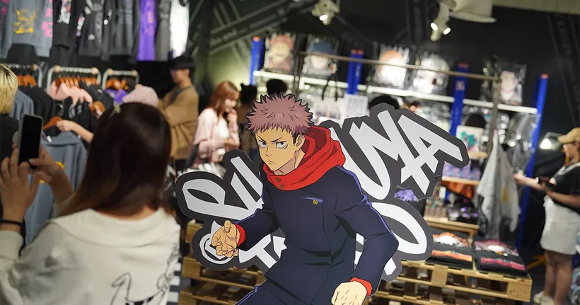 พาชมร้าน nikko and … เนรมิตชั้นใต้ดินเป็นถิ่นผู้ใช้ไสยเวทจาก Jujutsu Kaisen!