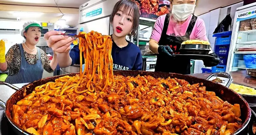 Tzuyang ยูทูบเบอร์สายกินชื่อดังฝั่งเกาหลีเผย ตัวเธอต้องเข้ารับผ่าตัด เนื่องจากใช้ฟันอย่างหนัก!