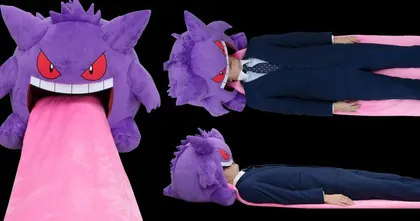 Pokemon ออกตุ๊กตา Gengar ขนาดใหญ่ พร้อมลิ้นเอาไว้ห่มนอนยาว 170cm