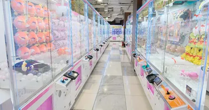 SEGA เครนเกม สาขาชินจูกุ ทำลายสถิติเป็นร้านที่ติดตั้งเครนเกมมากที่สุดในโลก