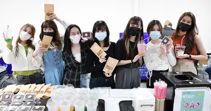 BNK48 TRADING MARKET 2021 กิจกรรมเพื่อแฟนๆ นักสะสมชาว 48TH