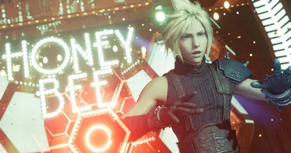 ทีมงานเผย FF7 Remake เกือบจะมีช่วง Cloud เต้นรูดเสาใน Honeybee Inn ด้วย