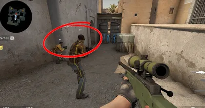 โกงไหม? เมื่อเกมเมอร์หัวใสใช้อุปกรณ์ช่วยให้ยิงปืน AWP ในเกม CS:GO แบบไม่ต้องซูม