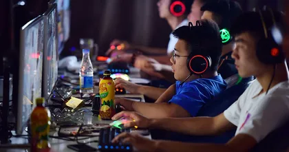 ผู้เล่น LoL และ Overwatch แสดงความกังวลต่อมาตรการเล่นเกมล่าสุดของจีน
