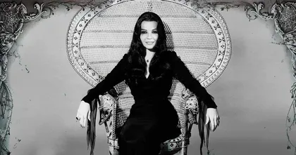 Catherine Zeta-Jones เตรียมรับบท Morticia ในซีรีส์ Wednesday
