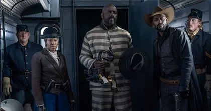 Idris Elba สวมบทคาวบอยที่ถูกตามล้างแค้นในตัวอย่าง The Harder They Fall
