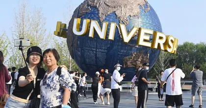 Universal Studio เปิดทำการแล้วที่จีน นักท่องเที่ยวมากันคับคั่ง