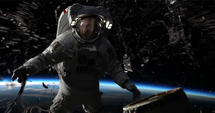 Moonfall ตื่นตา 5 นาทีแรก กับมหาวิบัติดวงจันทร์พุ่งชนโลก 3 กุมภาพันธ์นี้ในโรงภาพยนตร์