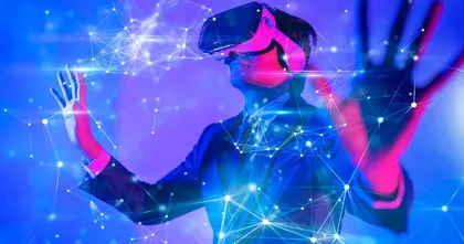 ราชบัณฑิตยสภาบัญญัติคำศัพท์ภาษาไทยของ Metaverse ว่า "จักรวาลนฤมิต"