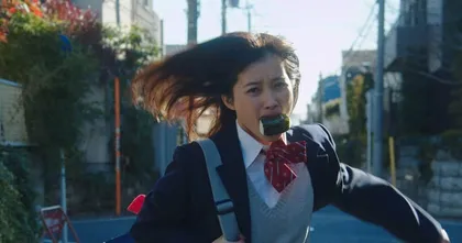 ญี่ปุ่นผุดไอเดีย ส่งเสริมให้คนกินข้าว ด้วยคลิปสาวไปเรียนสายคาบข้าวปั้น