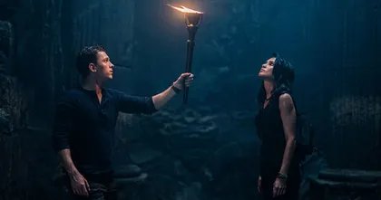 เผยโฉม Nathan และ Chloe แบบเต็มๆ ในภาพใหม่ของ Uncharted ฉบับคนแสดง