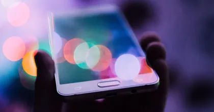HTC อาจจะมีการเปิดตัวสมาร์ทโฟนที่มาพร้อมฟังก์ชัน Metaverse ในเดือนเมษายนนี้!