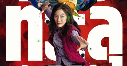 รีวิว ซือเจ๊ทะลุมัลติเวิร์ส - ว่าที่หนังแห่งปี! บ้าบอจนเหนือล้ำแต่ก็ยังอบอุ่นใจเป็นที่สุด