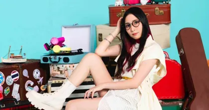 MindaRyn นักร้อง Anisong สาวชาวไทยเตรียมปล่อยอัลบั้มแรก "My Journey"