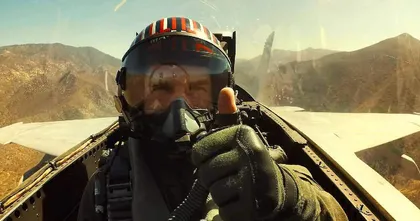 ผู้สร้าง Top Gun: Maverick คิดว่าหนังทำรายได้แซง Infinity War เพราะคนอาจเริ่มเบื่อหนัง CG แล้ว