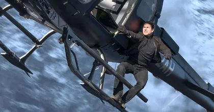 Tom Cruise จะเป็นพลเรือนคนแรกที่ได้เดินบนอวกาศเพื่อถ่ายทำหนังเรื่องใหม่