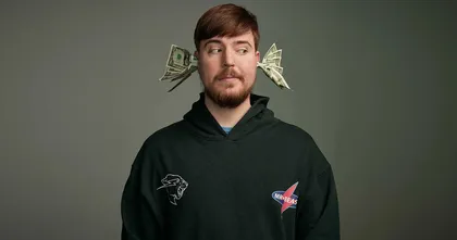 ผู้เชี่ยวชาญด้านการเงินมองว่าช่องของ MrBeast น่าจะมีมูลค่ากว่า 7 แสนล้านบาท