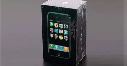 iPhone รุ่นแรกสุด ยังไม่แกะกล่อง ถูกนำออกประมูล คาดได้ราคากว่า 1.6 ล้านบาท