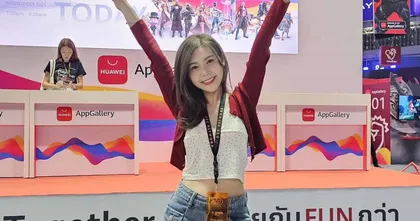 พี่แป้ง zbing z. บุกบูธ HUAWEI AppGallery แจกความสดใสในงาน Thailand Game Show 2023 !