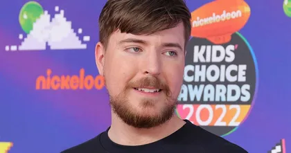 MrBeast โดนวิจารณ์ยับ หลังท้าให้คนไปอยู่ในห้องด้วยกัน 100 วันเพื่อเงิน 18 ล้านบาท