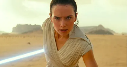 Daisy Ridley บอก ภาพยนตร์ Star Wars ภาคต่อไปจะพาแฟรนไชส์ไปในทิศทางใหม่
