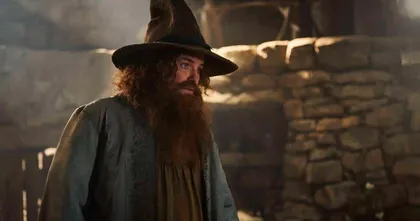 เปิดตัวคาแรกเตอร์ Tom Bombadil จาก ซีรีส์ The Lord of the Rings: The Rings of Power ซีซัน 2