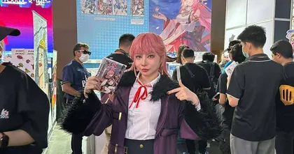 ร่วมถ่ายรูปกับ Meenfox คอสเพลเยอร์สุดแซ่บกันได้ที่บูธ First Page Pro (WF2) ในงาน Thailand Game Show 2024