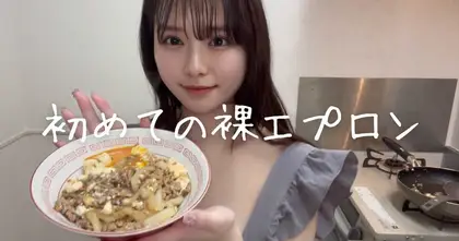 จริงหรือเค้ก? เมื่อยูทูปเบอร์สวม "ผ้ากันเปื้อนผืนเดียว" ทำอาหาร แต่ Youtube บอก OK จนชาวเน็ตลั่นหรือนี่คือ AI