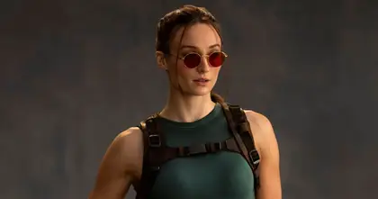 Prime Video เปิดตัวลุคใหม่สุดดุดันของ โซฟี เทอร์เนอร์ ในบท ลาร่า ครอฟต์  จากซีรีส์ Tomb Raider